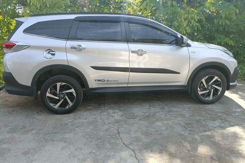 Beli mobil bekas