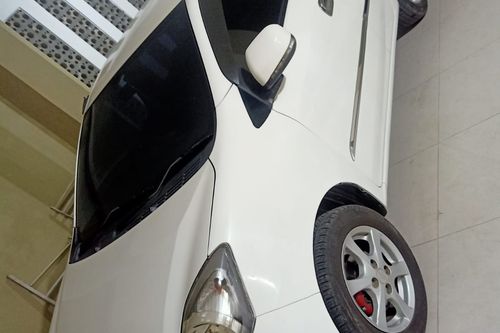 2nd Hand 2014 Daihatsu Ayla 1.0L X AT