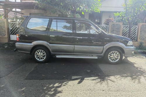 2002 Toyota Kijang  2.0L Krista Type bekas