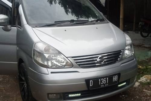 2008 Nissan Serena  2.0L Highway Star bekas