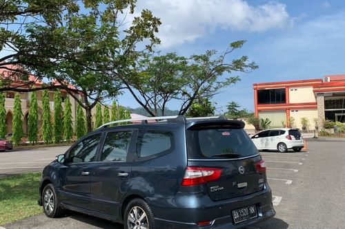 2013 Nissan Grand Livina 1.5 XV AT tua