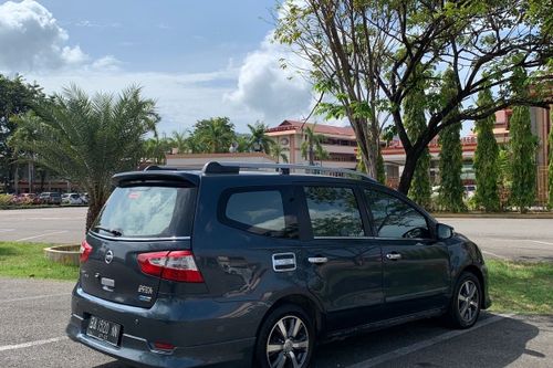 Dijual 2013 Nissan Grand Livina 1.5 XV AT bekas