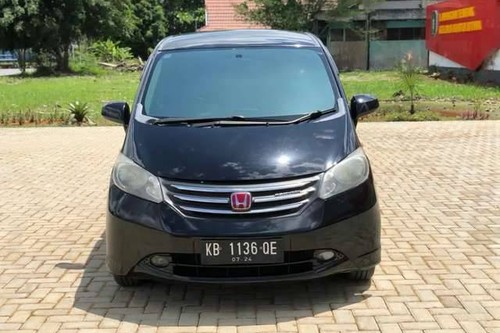 2010 Honda Freed  S AT bekas