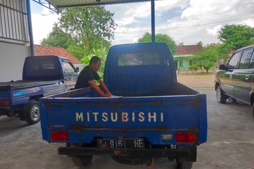 Second hand 2013 Mitsubishi Colt T120 SS 1.5L FLAT DECK PU 
