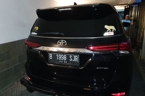 2nd Hand 2017 Toyota Fortuner SRZ 4X2 TRD 2.7L AT