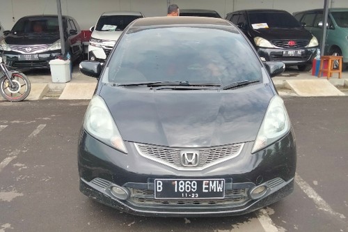 2010 Honda Jazz  1.5 GE8 AT bekas