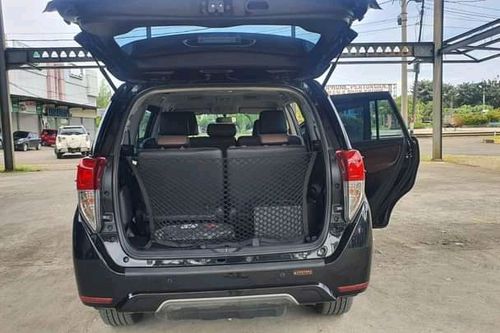 Second hand 2019 Toyota Innova DIESEL G 2.4 AT 