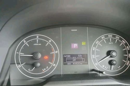 Old 2019 Toyota Innova DIESEL G 2.4 AT