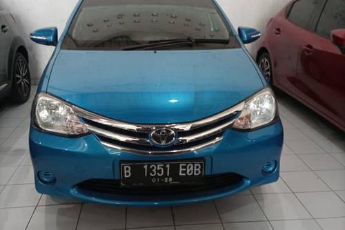 Used 2014 Toyota Etios Valco  EMT