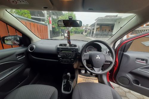 2015 Mitsubishi Mirage GLX bekas