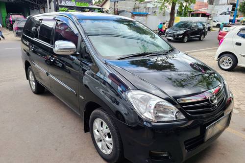 2011 Toyota Kijang Innova