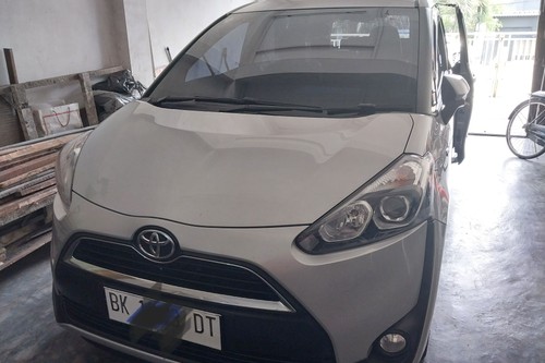 Used 2017 Toyota Sienta V MT