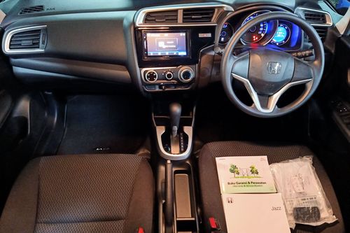 Second hand 2018 Honda Jazz S CVT 