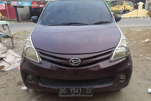 2013 Daihatsu Xenia  1.3 X MT