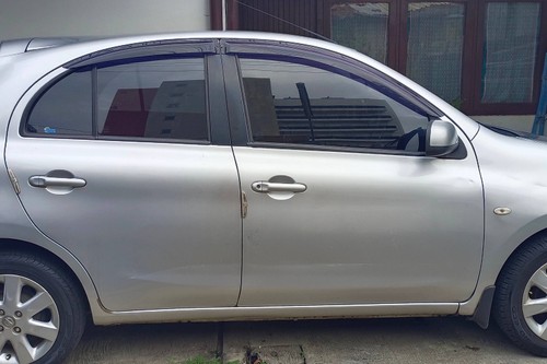 Used 2011 Nissan March 1.2L AT