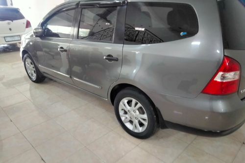 2nd Hand 2011 Nissan Grand Livina 1.5 SV MT
