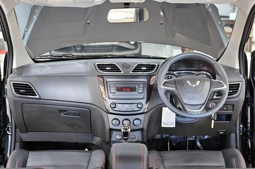 Used 2023 Wuling Confero S 1.5 C