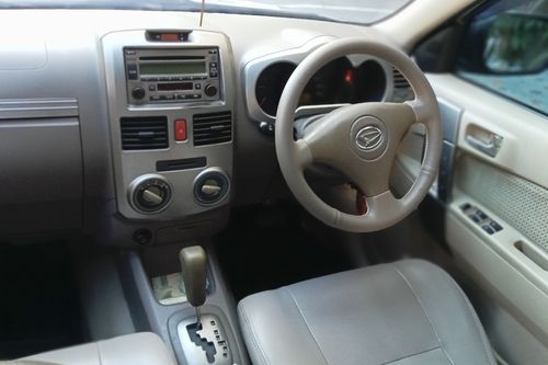 2013 Nissan March 1.2L AT tua