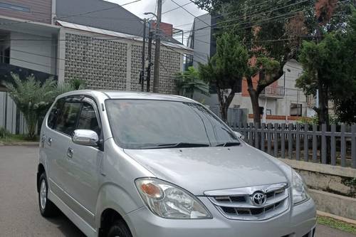 Used 2011 Toyota Avanza  1.3 G MT