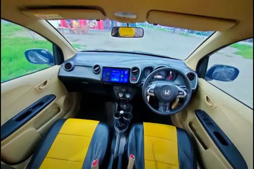 Used 2015 Honda Mobilio E 1.5L MT
