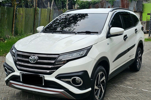 2019 Toyota Rush S TRD SPORTIVO 1.5L AT