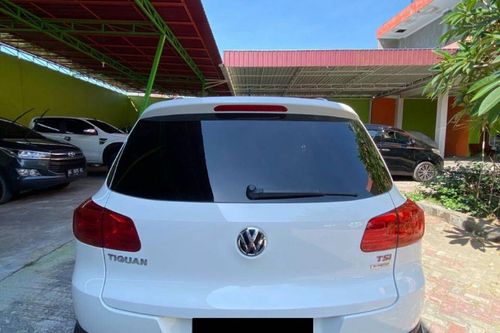 Beli mobil bekas