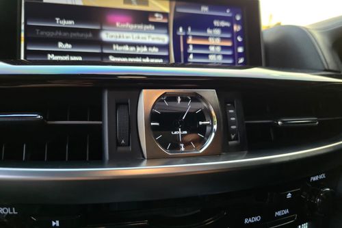 2016 Lexus LX 570 LUX AT bekas