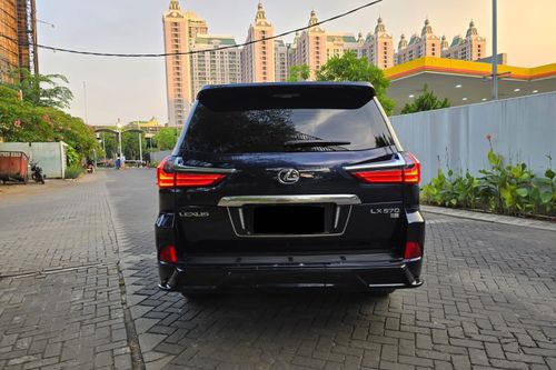 2016 Lexus LX 570 LUX AT bekas