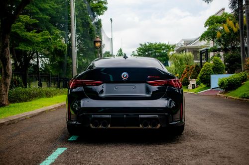2024 BMW M4 Coupe Competition M xDrive bekas