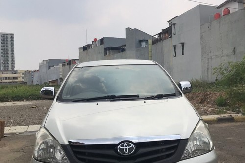 Used 2005 Toyota Kijang Innova 2.0 V MT