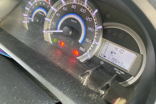 2015 Toyota Avanza Veloz VELOZ 1.5 MT AIRBAG bekas