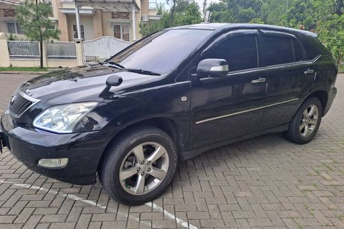 Second hand 2008 Toyota Harrier 2.4L AT 