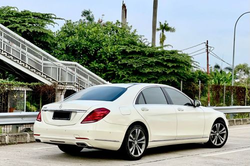 2015 Mercedes Benz S-Class S 400 L Exclusive Line bekas