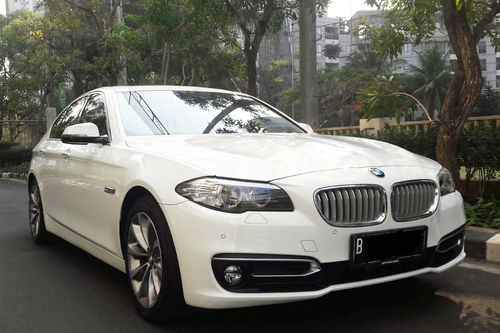 2014 BMW 5 Series Sedan  520 M54 Facelift