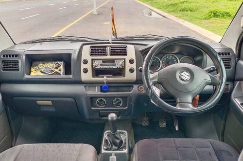 2005 Suzuki APV Arena GL 1.5 MT tua
