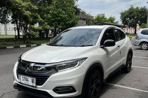 Dijual 2021 Honda HRV SE 1.5L AT bekas