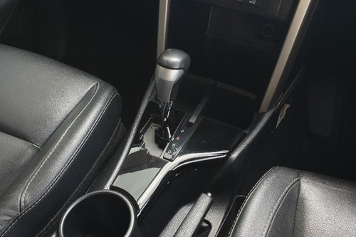 2019 Toyota Kijang Innova 2.0L Venturer AT tua