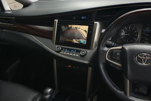 Dijual 2019 Toyota Kijang Innova 2.0L Venturer AT bekas