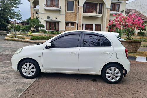 Dijual 2012 Nissan March 1.2 XS AT bekas