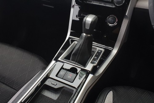 Beli mobil bekas