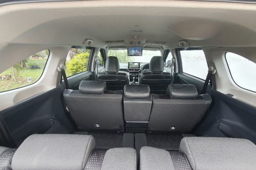 Beli mobil bekas