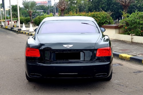 2014 Bentley Flying Spur 6.0 L W12 bekas