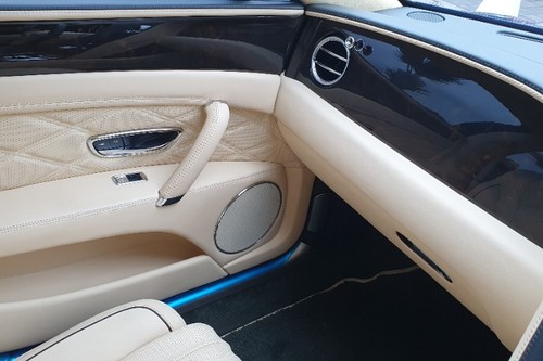 2014 Bentley Flying Spur 6.0 L W12 bekas