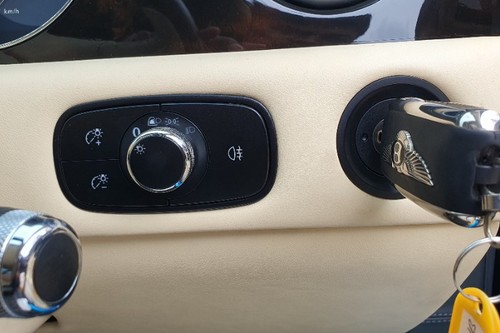 2014 Bentley Flying Spur 6.0 L W12 bekas