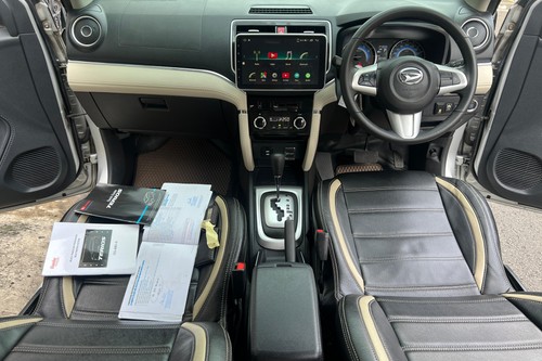 Dijual 2021 Daihatsu Terios R A/T Deluxe bekas