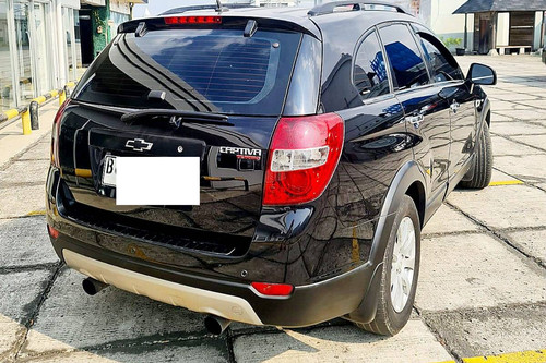 Dijual 2013 Chevrolet Captiva DSL 2.0 LAT bekas