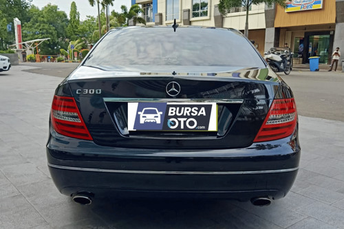Dijual 2013 Mercedes Benz C-Class C 300 AMG bekas