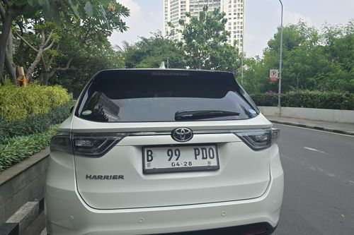 Used 2015 Toyota Harrier PREMIUM ADVANCE