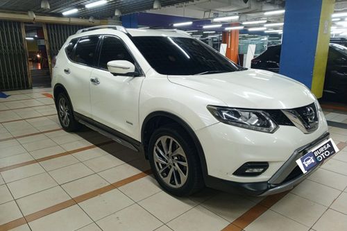 Second hand 2015 Nissan X Trail 2.0 AT HYB 