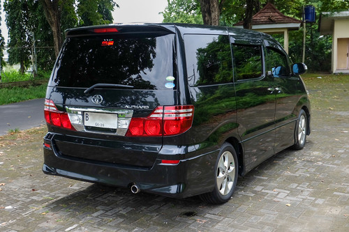 2008 Toyota Alphard GSC24at bekas